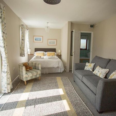 Pant-Y-Celyn Studio Apartment Aberaeron Exteriör bild